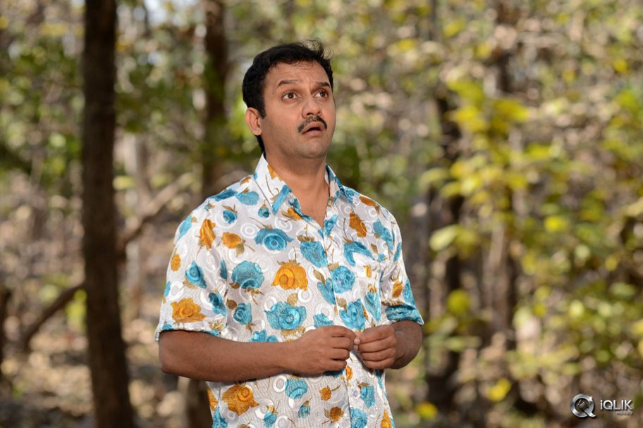 Dhanalakshmi Thalupu Thadithe